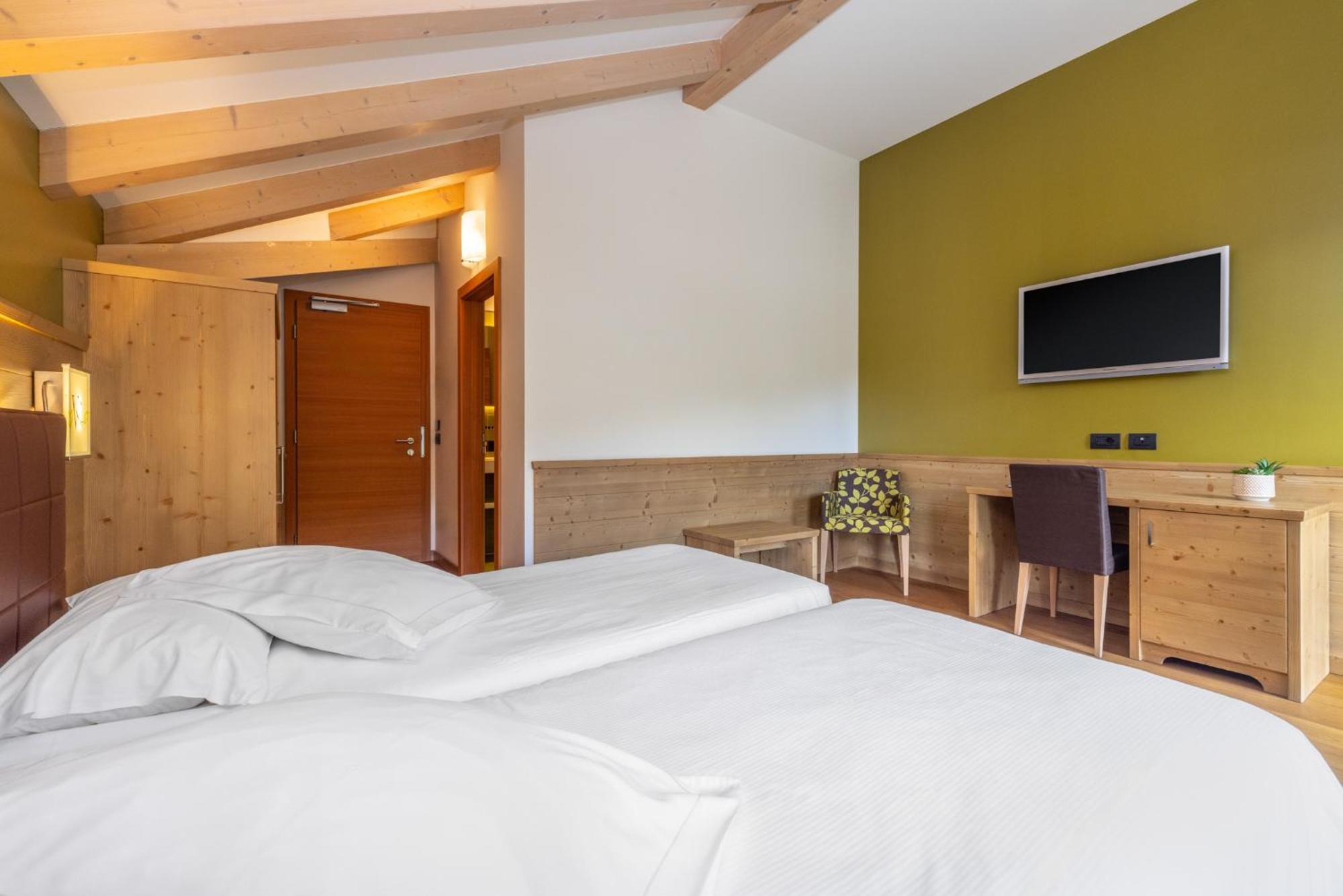 Viridis Hotel Revò Quarto foto